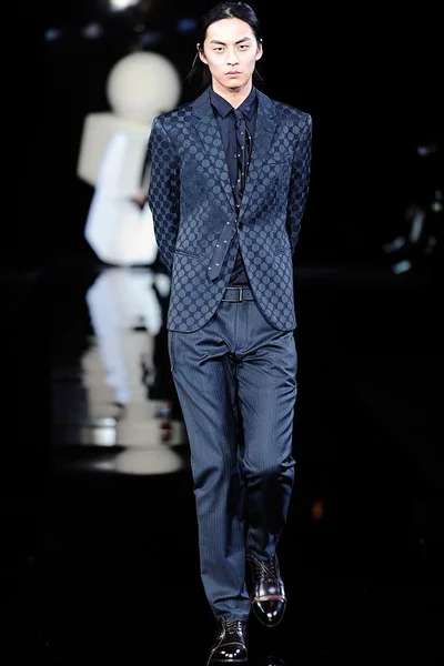 Look 66